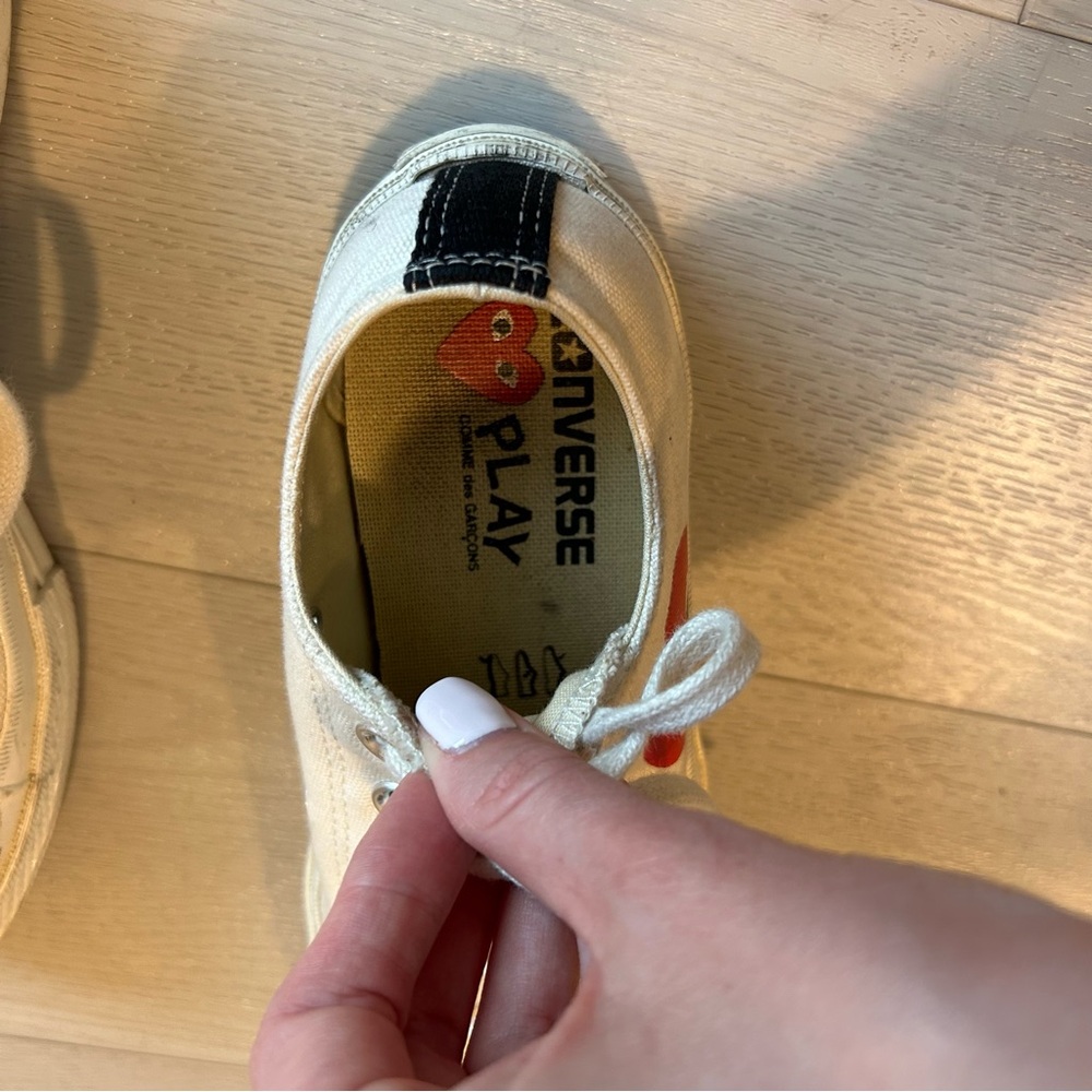 Converse Comme Des Garçons PLAY Low-Top Sneakers Women’s Size 6 - Picture 10 of 12